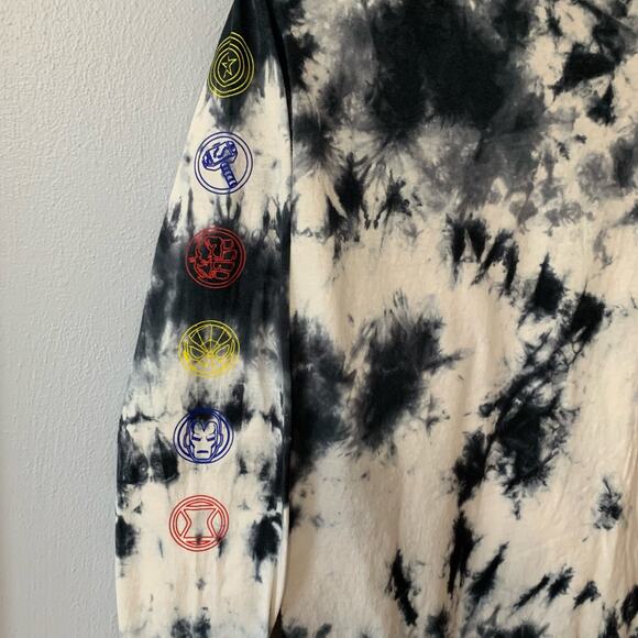 Marvel Tie Dye Long Sleeve Cotton Tee Shirt Sz M -FLAW - Picture 5 of 13